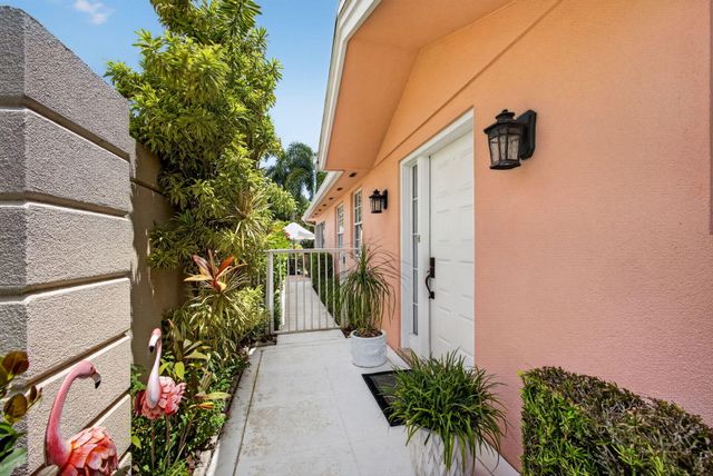 4089 Old Oak Drive, Palm Beach Gardens, FL 33410
