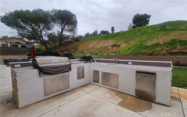 7556 Frazer, Jurupa Valley, CA 92509