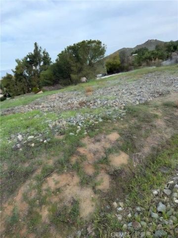 7556 Frazer, Jurupa Valley, CA 92509