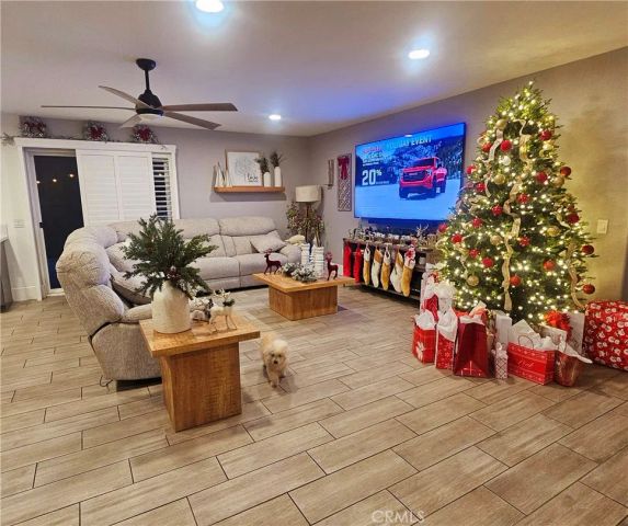 7556 Frazer, Jurupa Valley, CA 92509