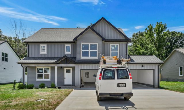 175 Leitrim Dr, Clarksville, TN 37042