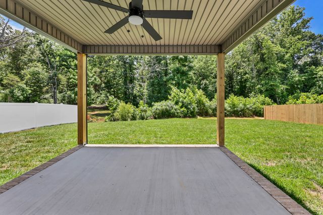 175 Leitrim Dr, Clarksville, TN 37042