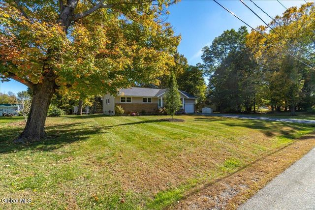 200 Scotch Bush Road, Ballston, NY 12027