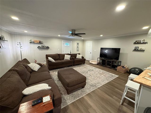 1705 Tower Drive, Ardmore, OK 73401