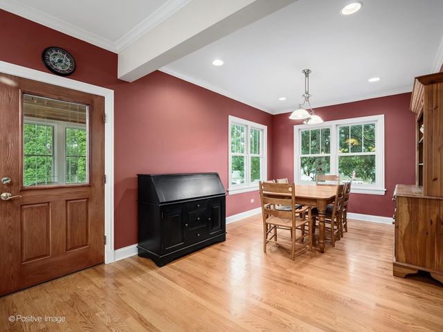 217 S Summit Street, Wheaton, IL 60187