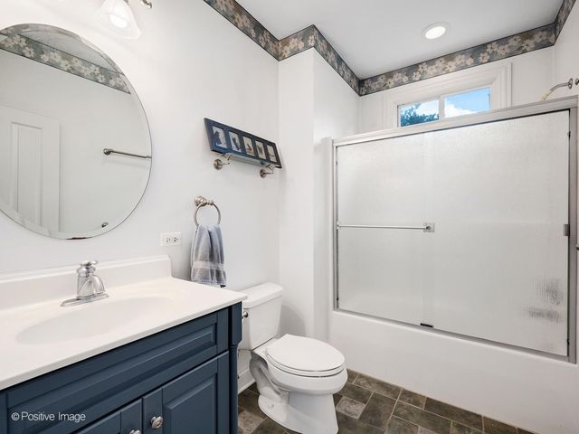 217 S Summit Street, Wheaton, IL 60187