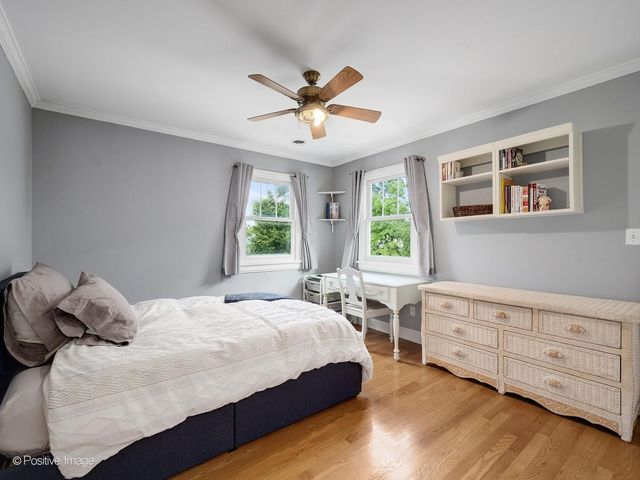 217 S Summit Street, Wheaton, IL 60187
