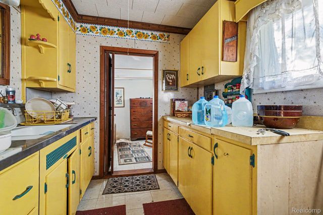 60800 Lilly Lake Drive, Newberg Township, MI 49061