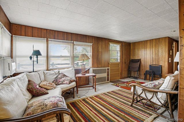 60800 Lilly Lake Drive, Newberg Township, MI 49061