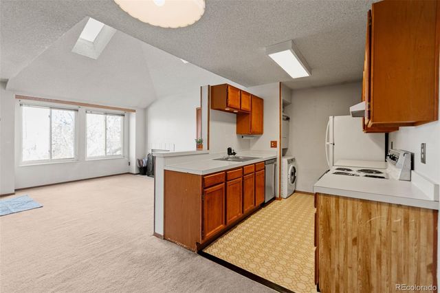 10213 W 80th Drive B, Arvada, CO 80005