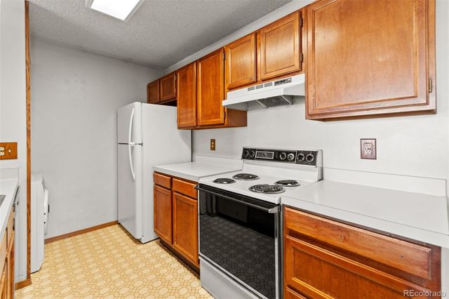 10213 W 80th Drive B, Arvada, CO 80005