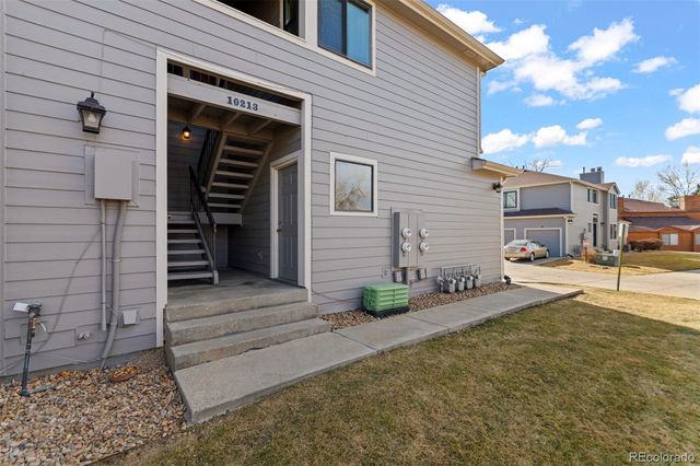 10213 W 80th Drive B, Arvada, CO 80005