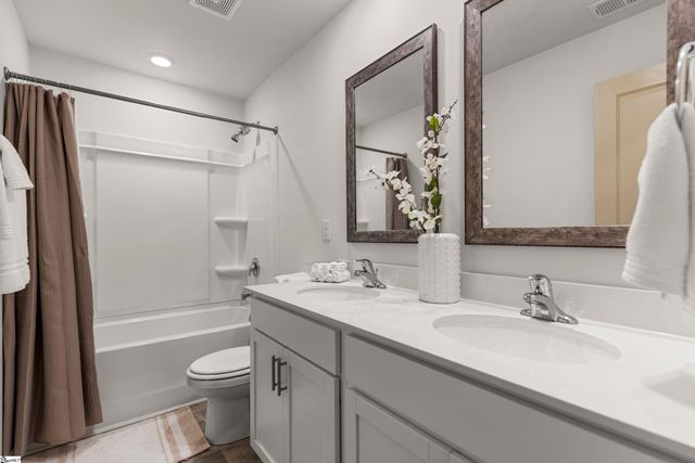 516 Gammon Lane, Fountain Inn, SC 29644