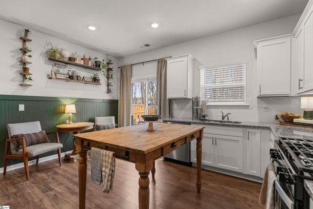 516 Gammon Lane, Fountain Inn, SC 29644