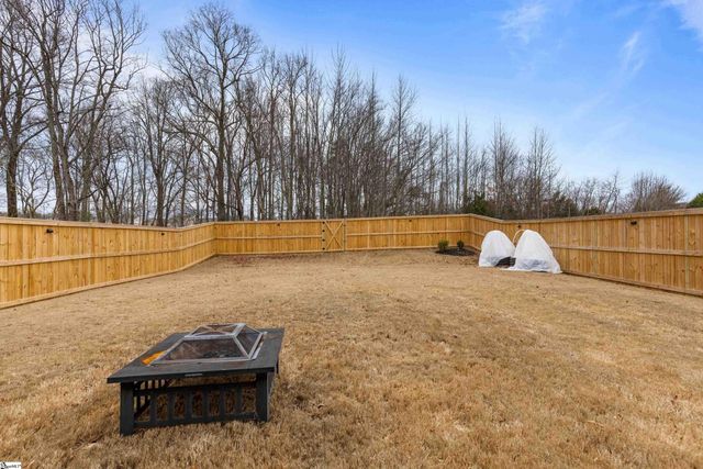 516 Gammon Lane, Fountain Inn, SC 29644