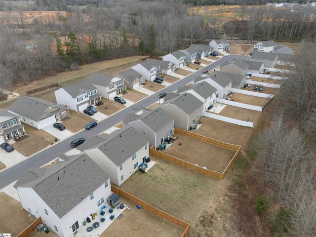 516 Gammon Lane, Fountain Inn, SC 29644