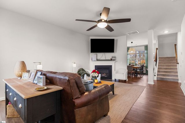 516 Gammon Lane, Fountain Inn, SC 29644