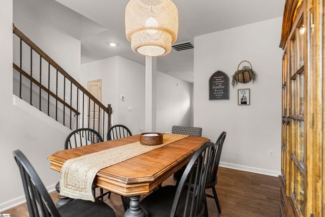 516 Gammon Lane, Fountain Inn, SC 29644