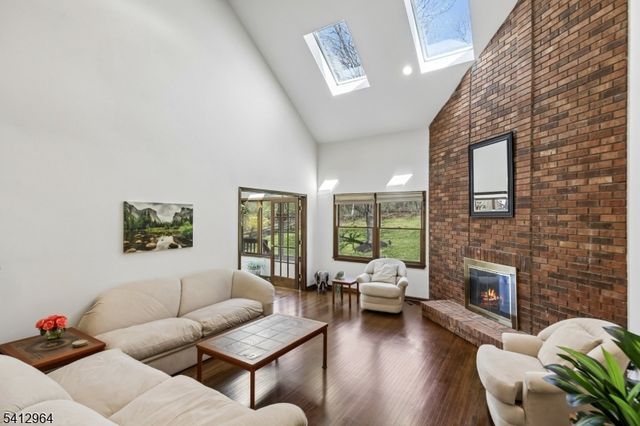 34 Knollcroft Rd, Bernards Twp., NJ 07920