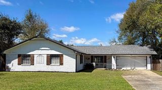 4470 Jumento Dr, Pensacola, FL 32514