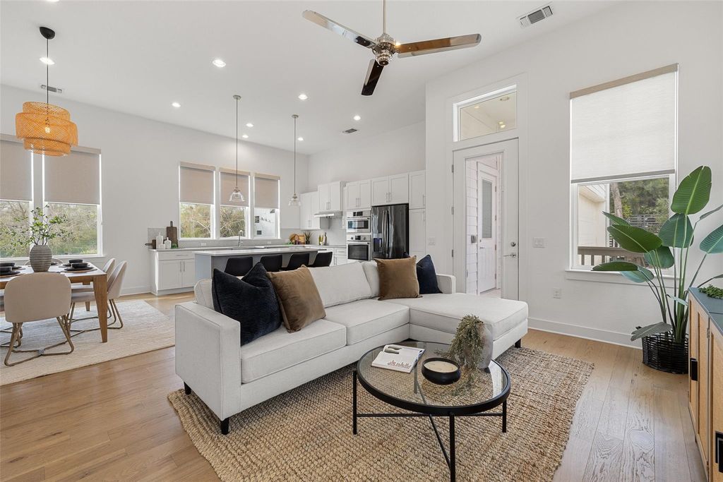 4400 Night Owl LN, Austin, TX 78723