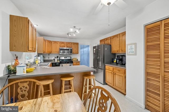 2278 CARTERSVILLE RD, Mineral, VA 23117
