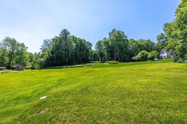 866 East Manchester Road, Manchester, VT 05255