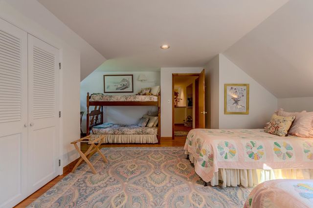 866 East Manchester Road, Manchester, VT 05255