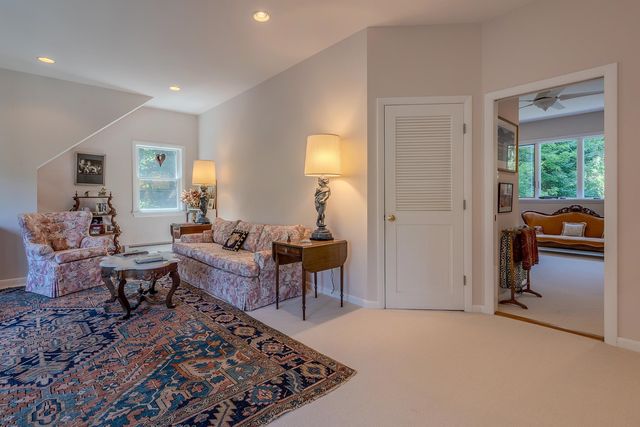866 East Manchester Road, Manchester, VT 05255