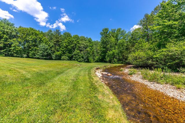866 East Manchester Road, Manchester, VT 05255