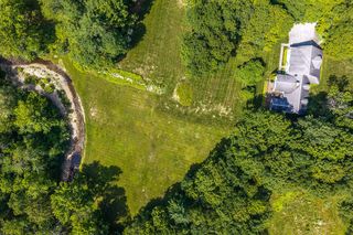 866 East Manchester Road, Manchester, VT 05255