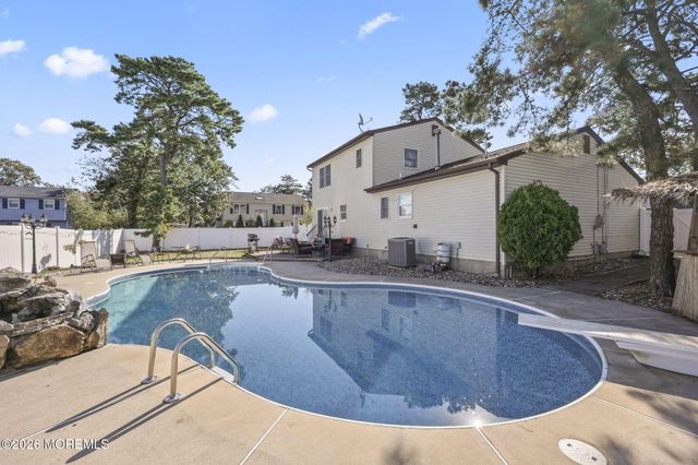 568 Marbro Avenue, Brick, NJ 08724