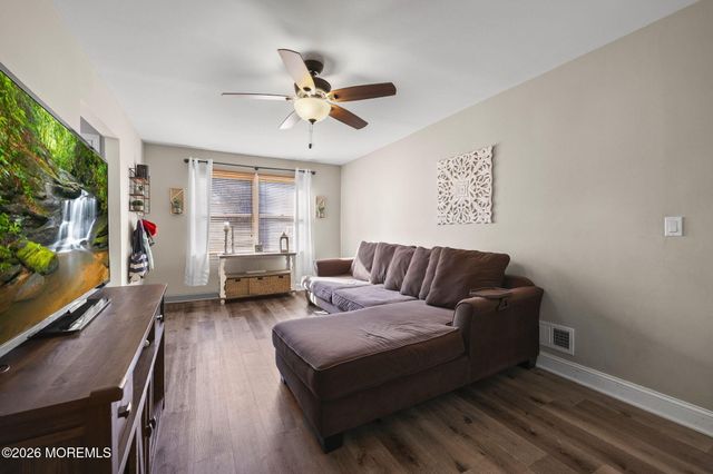 568 Marbro Avenue, Brick, NJ 08724