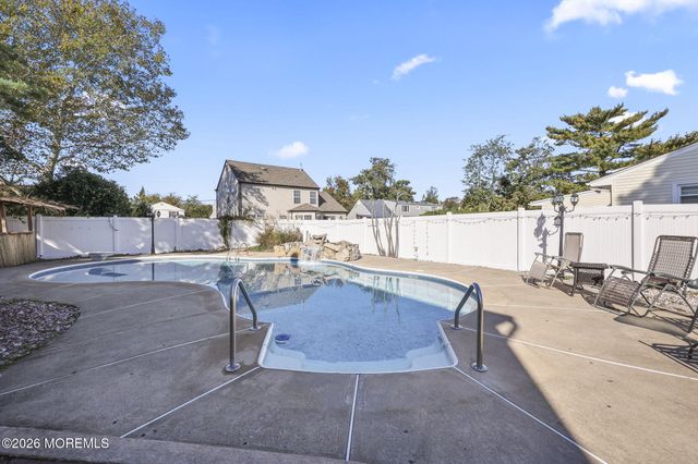 568 Marbro Avenue, Brick, NJ 08724