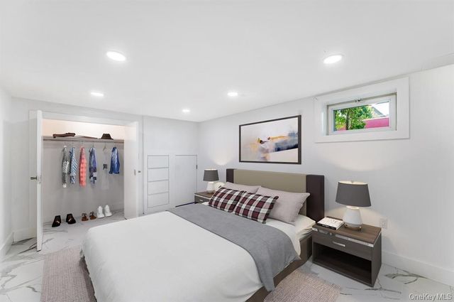 148-02 3rd Avenue, New York City, NY 11357