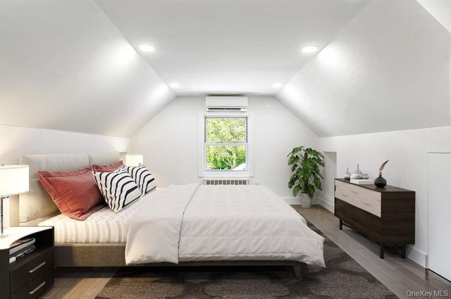 148-02 3rd Avenue, New York City, NY 11357