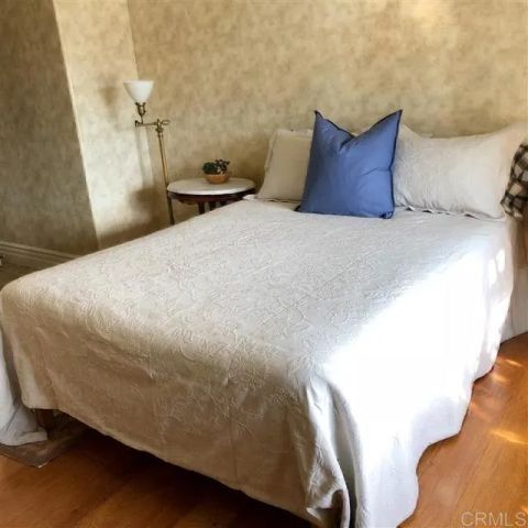 459 Lexington Cr., Oceanside, CA 92057