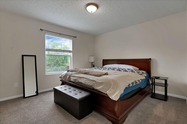 8967 Holquest Drive, Lewis Center, OH 43035