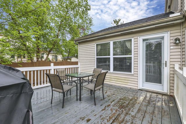 8967 Holquest Drive, Lewis Center, OH 43035
