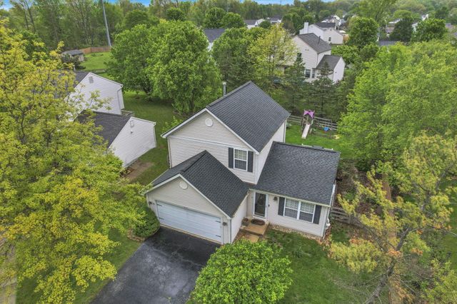 8967 Holquest Drive, Lewis Center, OH 43035