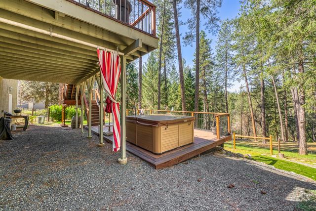 22028 Farrier Ct, Foresthill, CA 95631