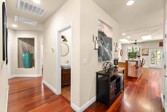 22028 Farrier Ct, Foresthill, CA 95631