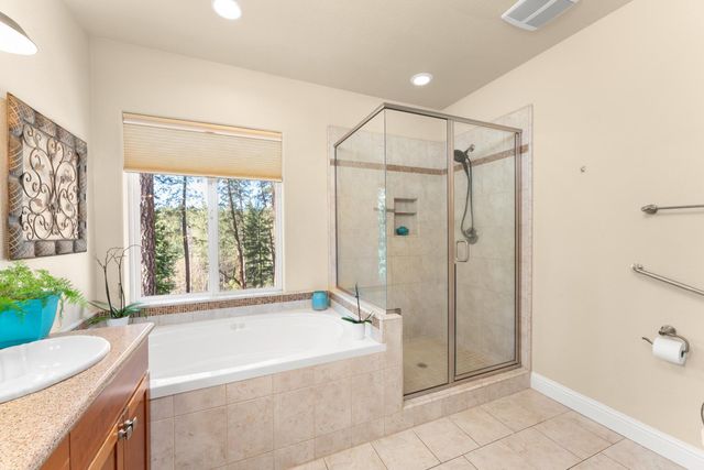 22028 Farrier Ct, Foresthill, CA 95631