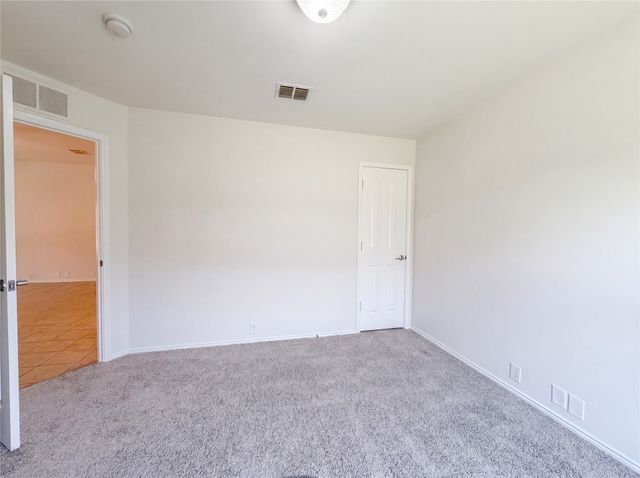 903 Mazatlan Court, Arlington, TX 76002