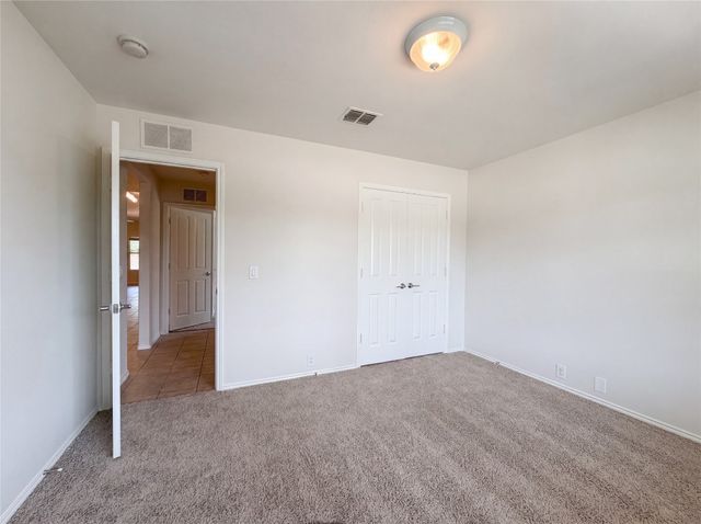 903 Mazatlan Court, Arlington, TX 76002