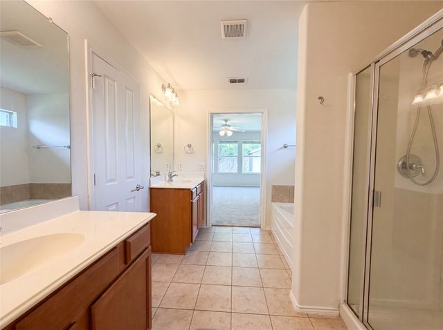 903 Mazatlan Court, Arlington, TX 76002