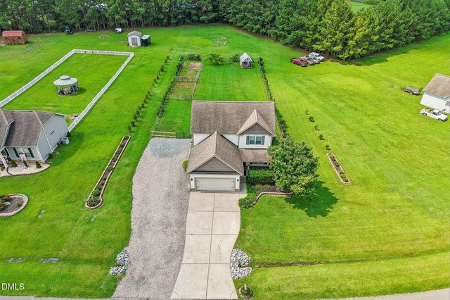 112 Camden Pl Street, Princeton, NC 27569