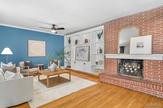 326 W Rose Hill Avenue, Kirkwood, MO 63122