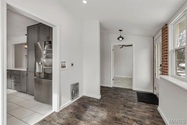 326 W Rose Hill Avenue, Kirkwood, MO 63122