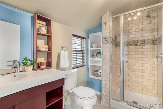 326 W Rose Hill Avenue, Kirkwood, MO 63122